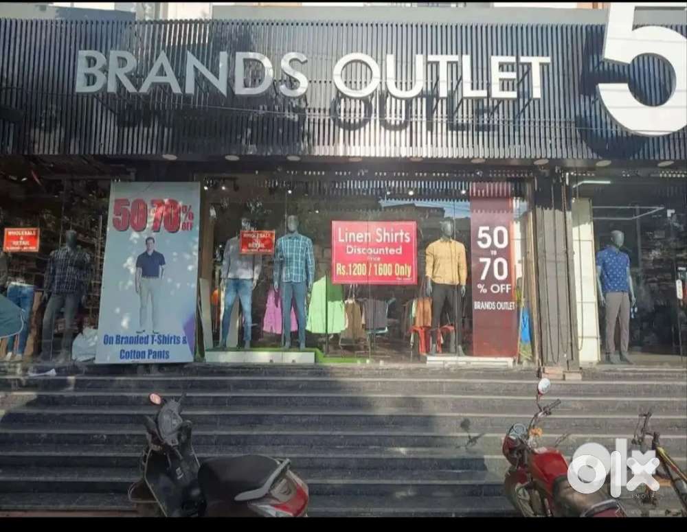 Urgent requirement for Sales Job