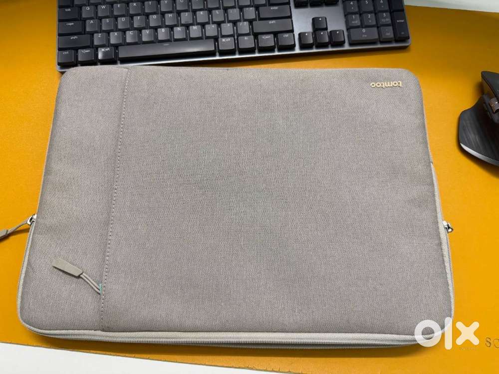 16-inch MacBook Pro: M1 Pro chip with 10 core CPU and 16 core GPU