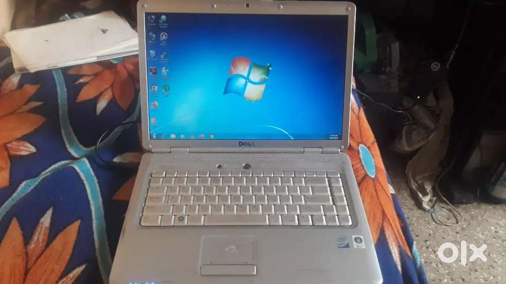 DELL INSPRAN 1525 4GB RAM 250GB HDD WIFI CAMERA NO BATTERY BACK UP