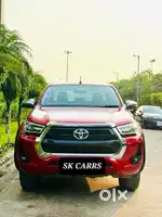 Toyota Hilux 2.8 High 4X4 AT, 2023, Diesel