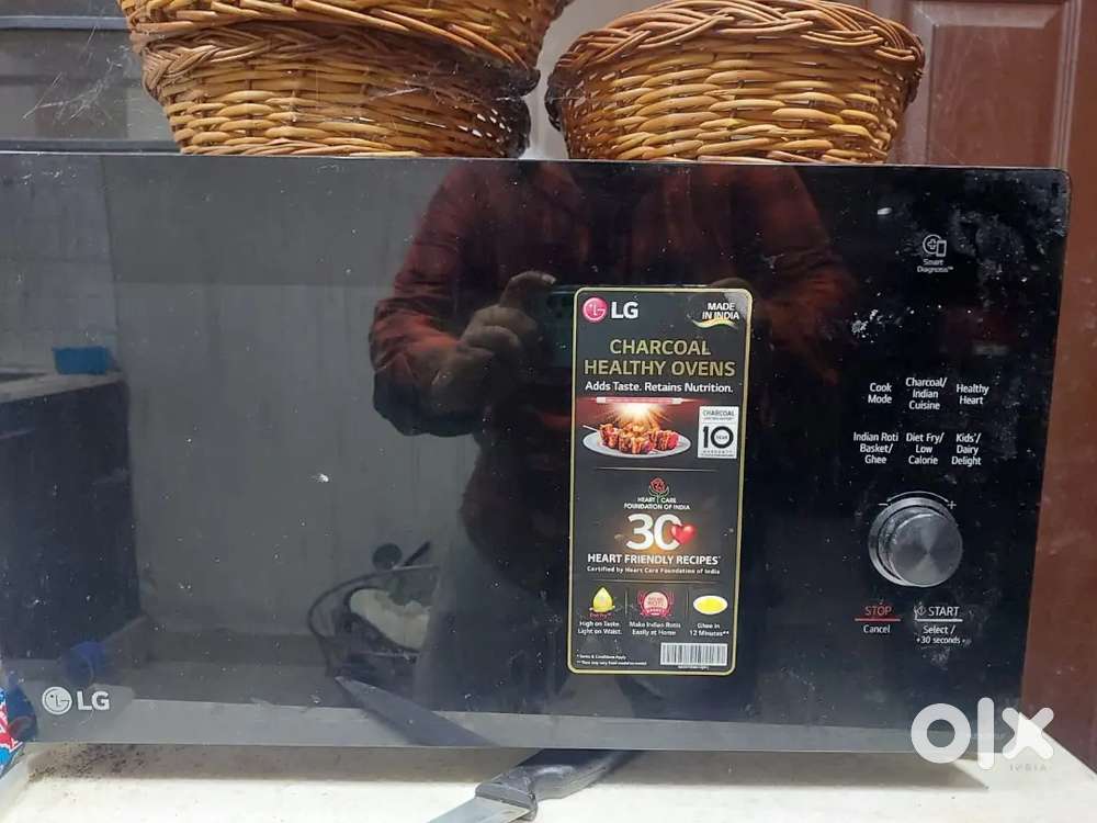 LG Micro Oven for Sale - Like New