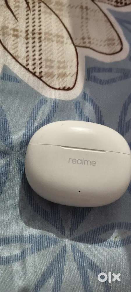 Realme ear buds