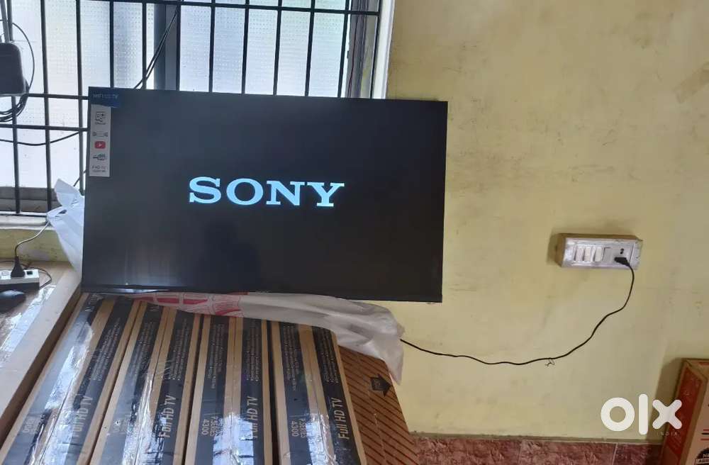 44 inch sony smart Android frameless oled 4k 3yr display waranty 15000