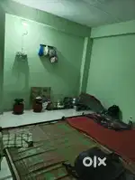 Girl room mate required