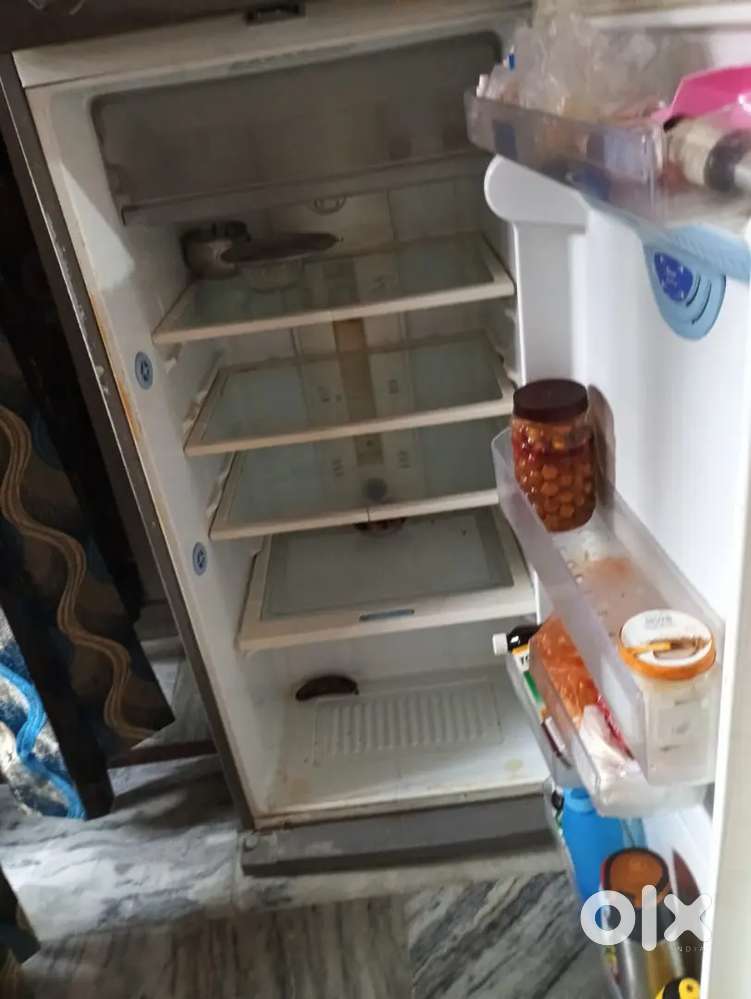 Fridge 380 litr good condition