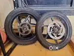 Pulsar 180 dtsi wheels with rim as well as the spocket and caliber