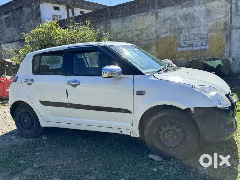 Maruti Suzuki Swift 2011 Diesel 214000 Km Driven