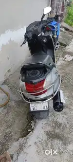 Scooty for sale.