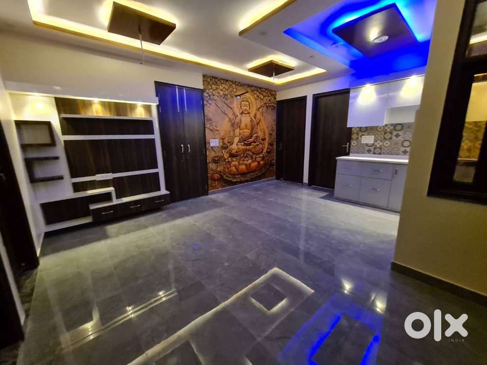 2 BHK Flat Near To Market & Metro with free 200 units