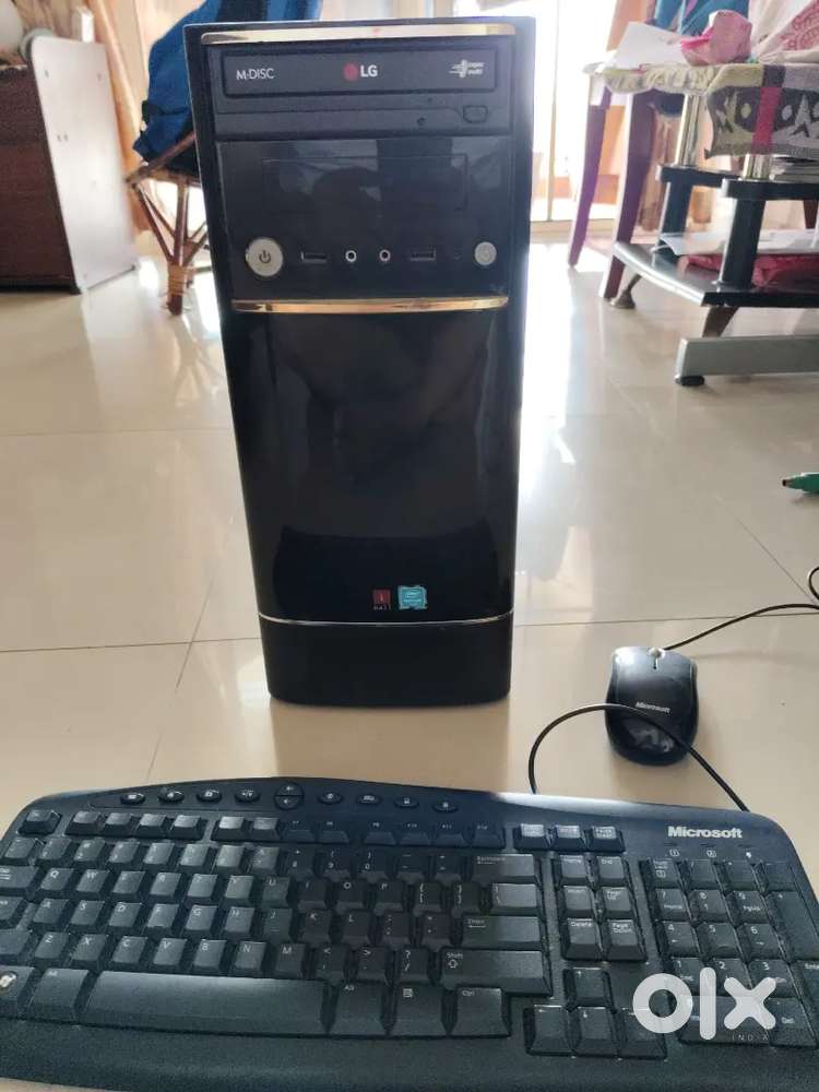 New CPU with keyboard and mouse