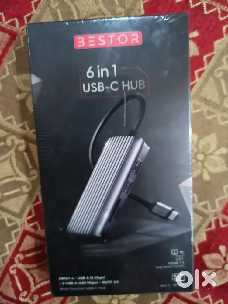 USB-C Hub 6 in 1