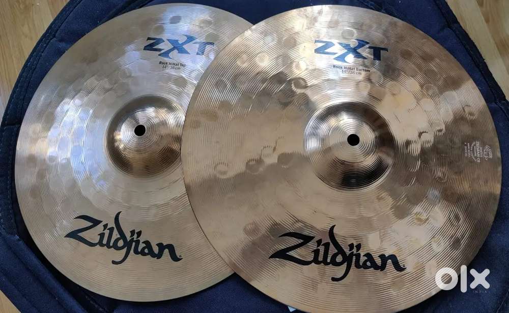 Zildjian hihats, sabian cymbals, Tama snare drum