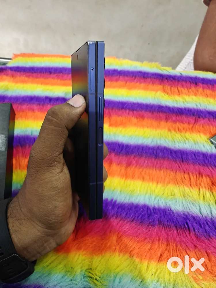 NBS MOBILE SAMSUNG ZFOLD 6 12/512GB FULL KIT AVAILABLE BEST PRICE