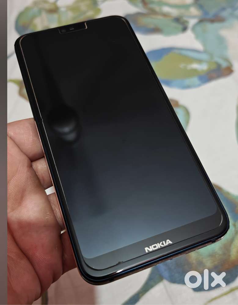 Nokia 7.1 Navy blue with back cover and tempered (4 yrs. Old mobile)