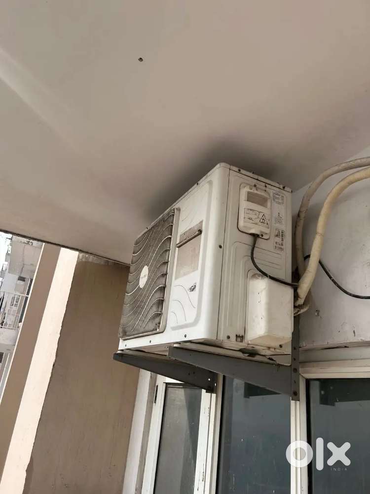 Lloyd 1.5 to AC with wifi inverter, purchased in 2022