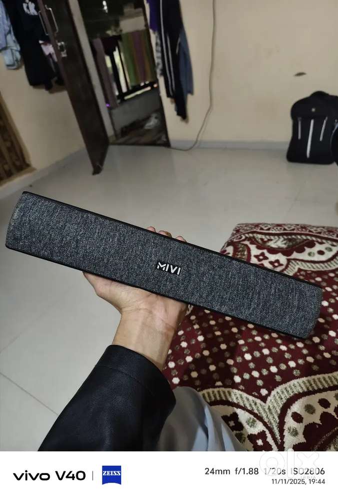 Mivi speaker good condition proper working best battery backup