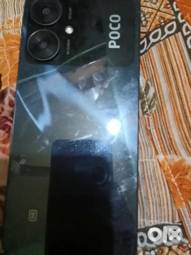 Picture quality, good work, battery storage is good,6GB in RAM