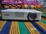 SONY PROJECTOR WITH 2800 LUMENS PLUS 3LCD TECHNOLOGY