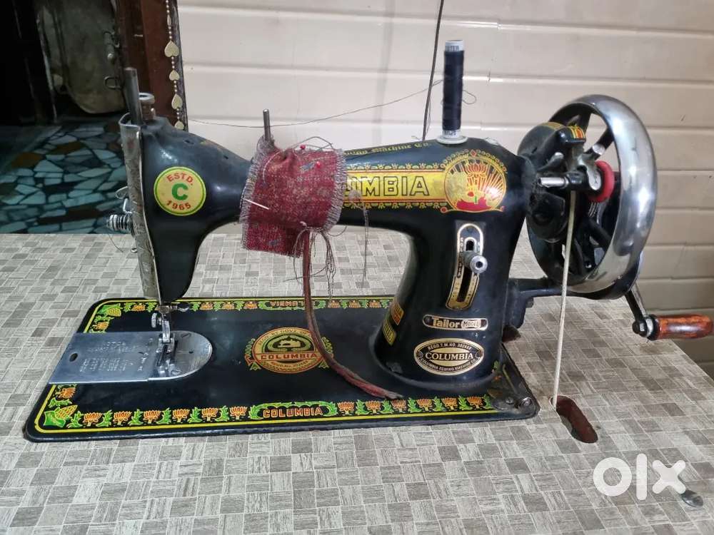Sewing machine with table