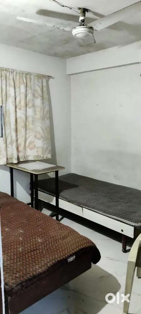 Single Rooms Available for Boys / Students
