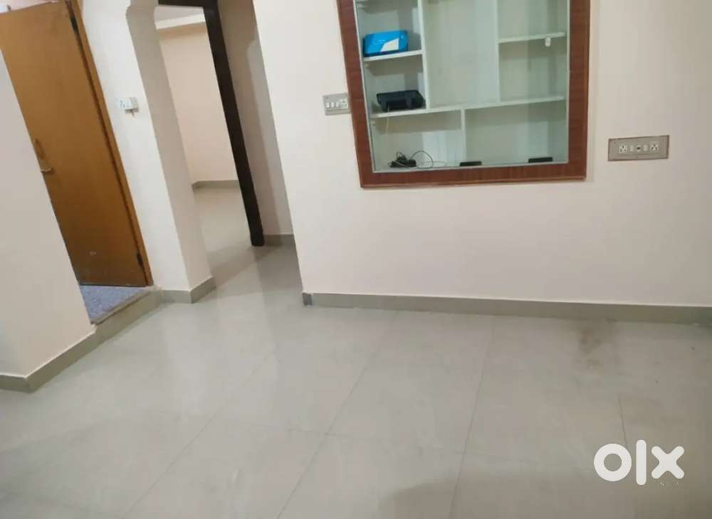 Lease House 2BHK 11 Lakhs Near Metro IT companies