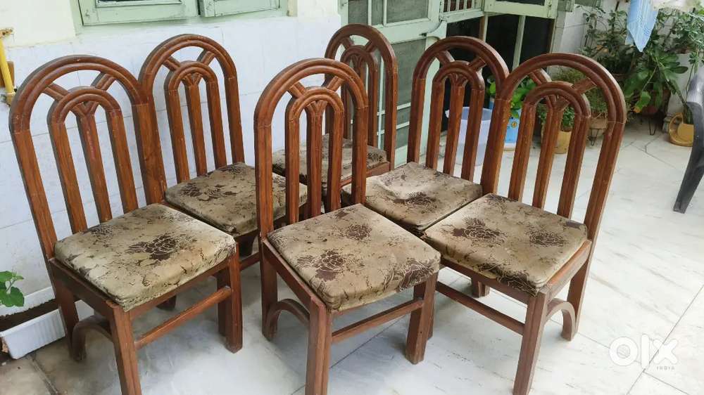 Chair wooden