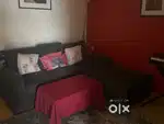 5 seater sofa ( L shaped)