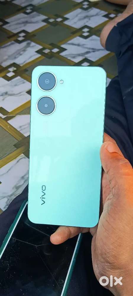 Vivo y18 4 64 only phone