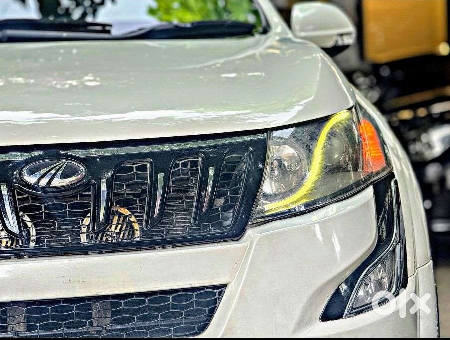 Mahindra XUV500 2.2 W10, 2012, Diesel