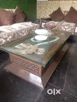 2 sofas with one table