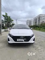 Hyundai i20 Asta 1.2 O WITH SUNROOF, 2022, Petrol