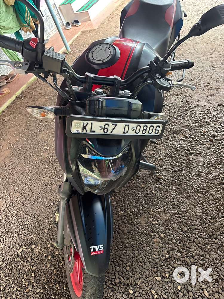 Bluetooth connectivity Three drive mode