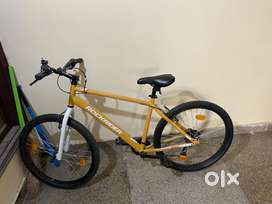 Mountain Bike Rockrider ST30 - Mustard Yellow