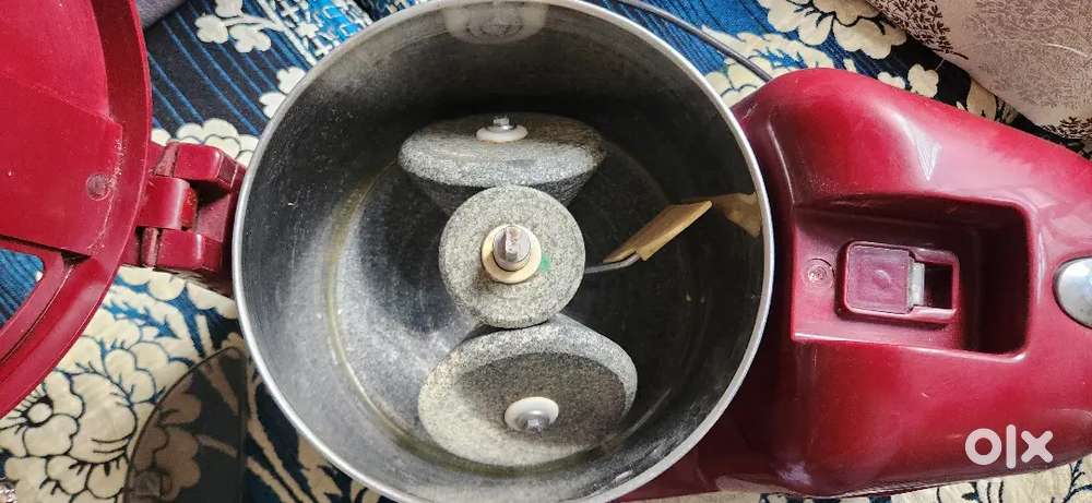 Table top wet grinder