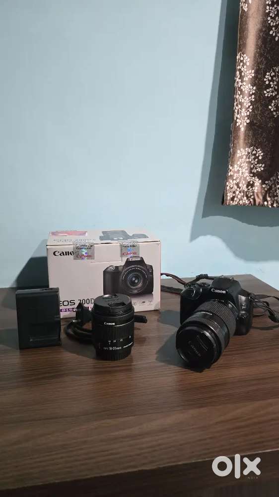 Canon 200d mark 2