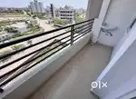Need flatmate!! 1 room available for rent with balcony.