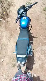 Good condition bike pulsar 150 cc blue colour in one hand bike