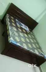 New brand queen size bed without storage with mattressy