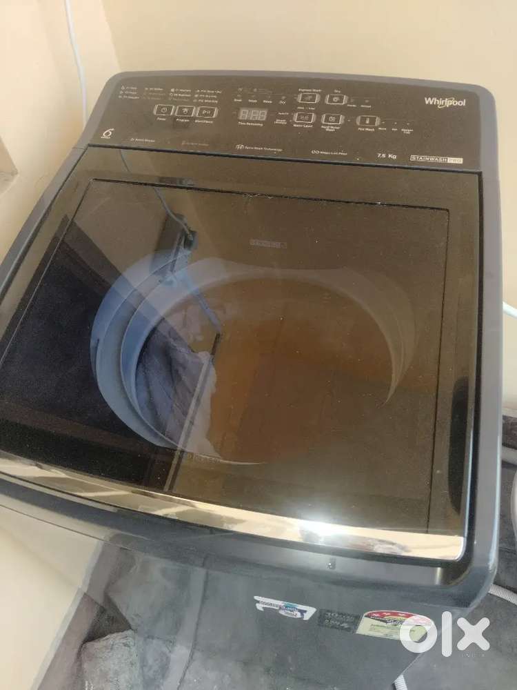 Whirlpool automatic black