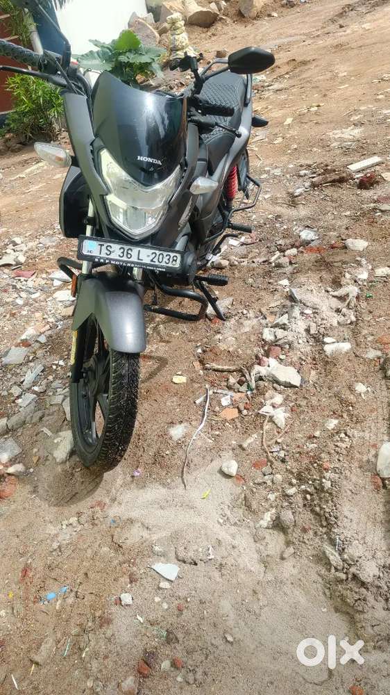 Honda sp125 single hand, complete showroom track