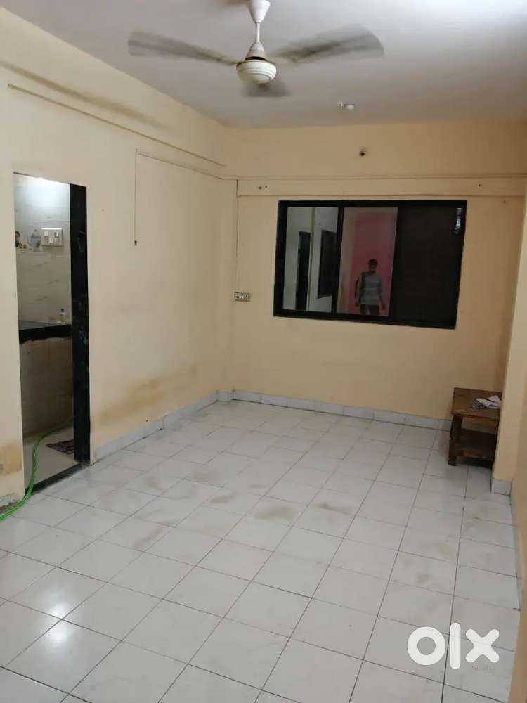 1 RK for rent with BMC water available twice a day