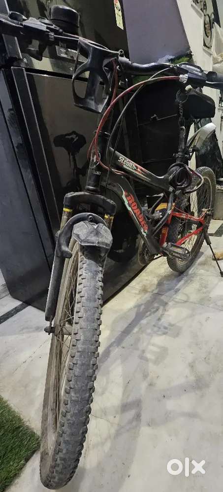 Hercules Stealth 21 Speed Cycle