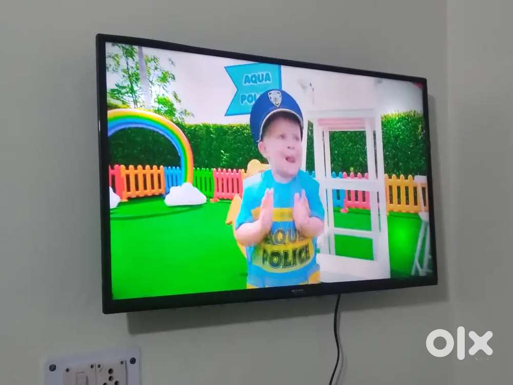 40 inch Micromax Andriod  led  good condtion Sale money need 8500