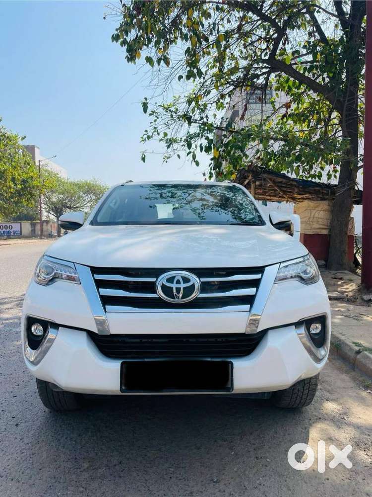 Toyota Fortuner 3.0 4x2 Automatic, 2019, Diesel