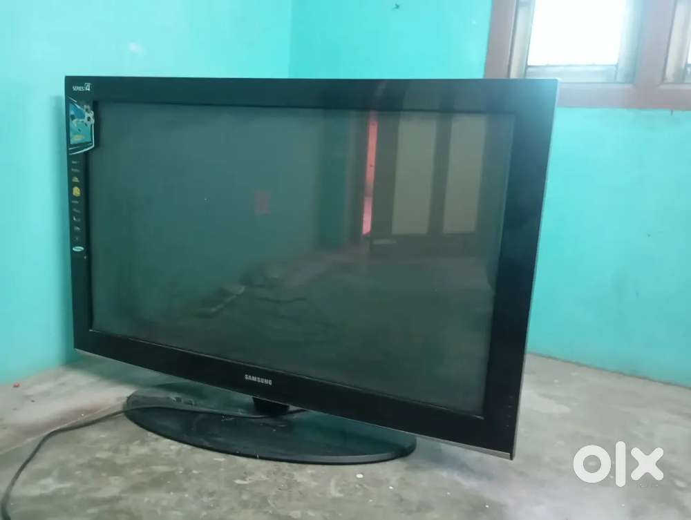 Samsung plasma 64 inch TV