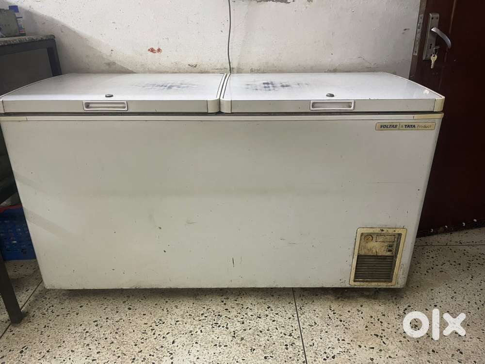 Voltaz horizontal freezer