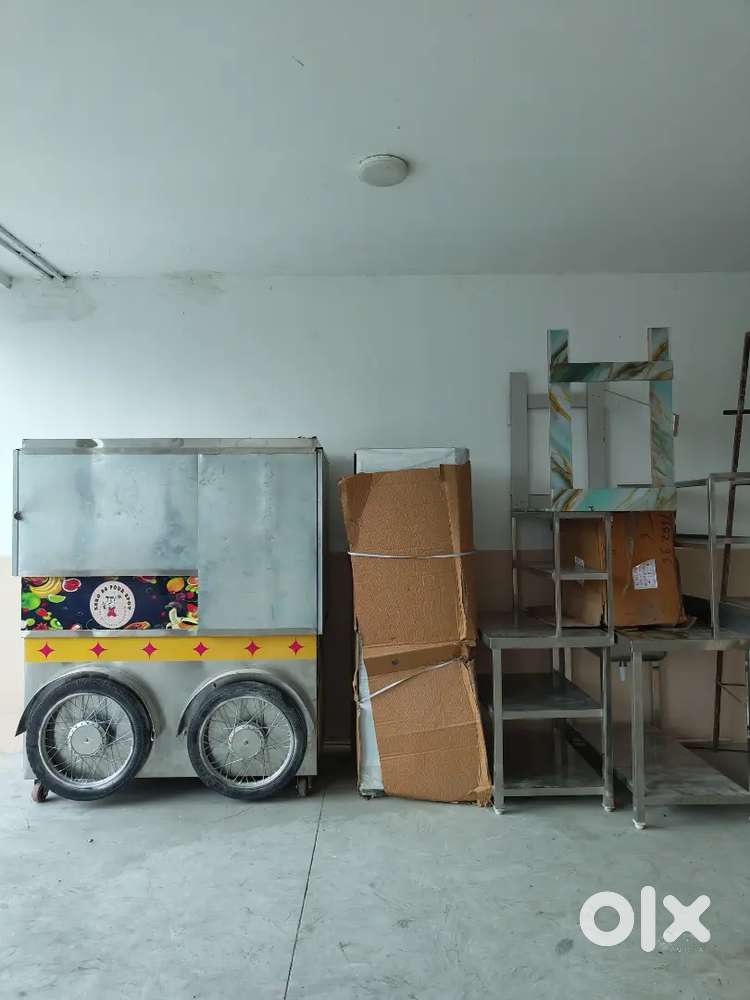 Food counter for rent