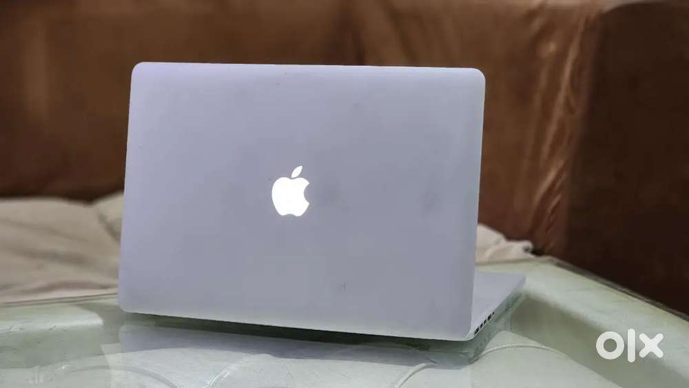 Apple Macbook Pro i7 16GB Ram 128gb SSD 2015 Manufacturing