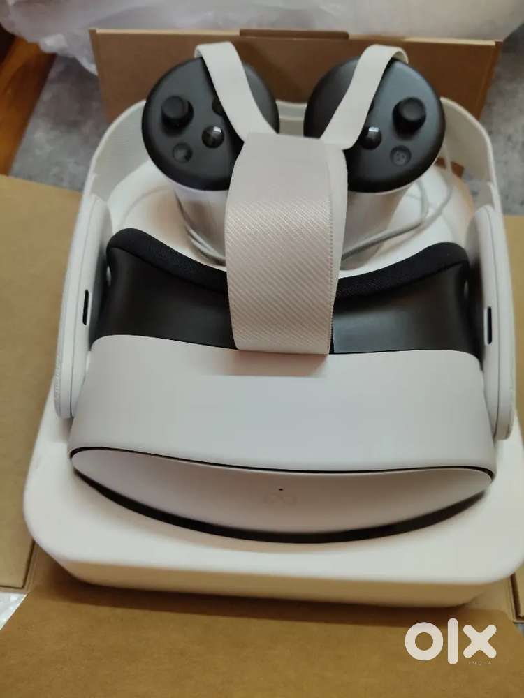 Meta quest 3s vr 128 gb with batman