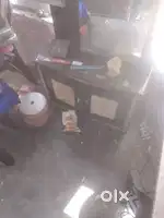 direshig Okk hai bolkol jagha ki dikat hai is liye sell krrhe hain